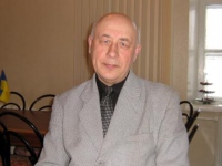 Директора Изюмской гимназии Президент Украины наградил орденом