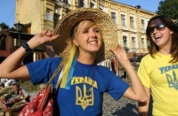 Портрет украинца: не хотим жениться, хотим "шопиться"