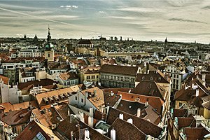 Прага приостановила "дружбу" с Москвой и Петербургом из-за Украины 
