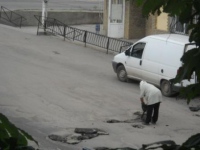 "Народный мститель" продолжает ямочный ремонт городских дорог